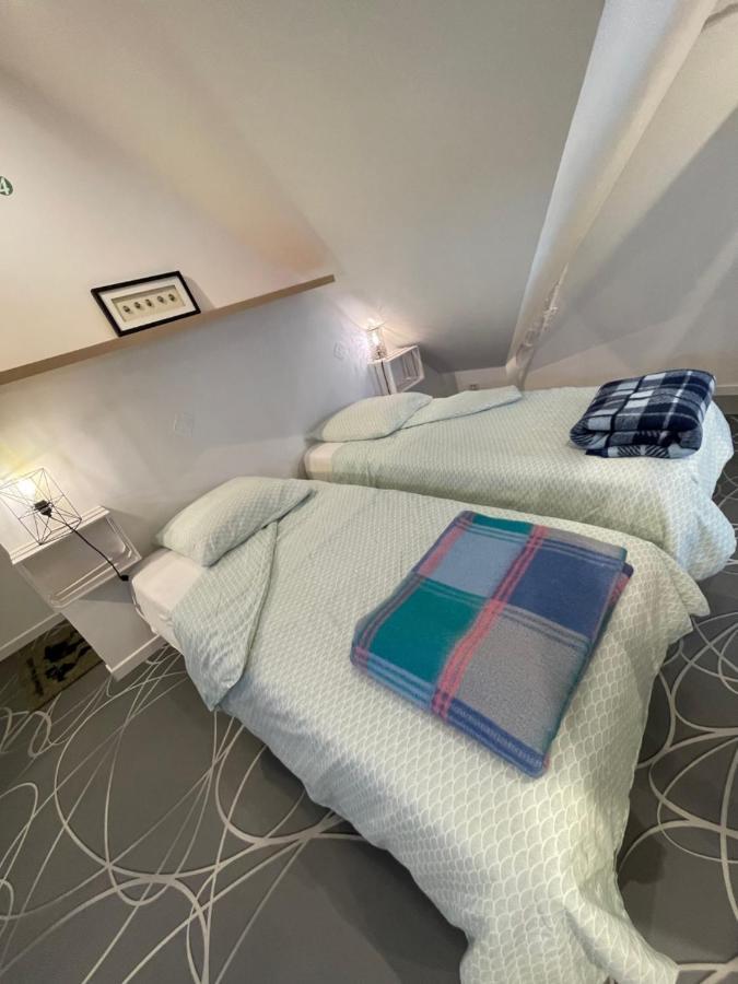 Апартаменты Duplex Beaumont-sur-Sarthe Экстерьер фото